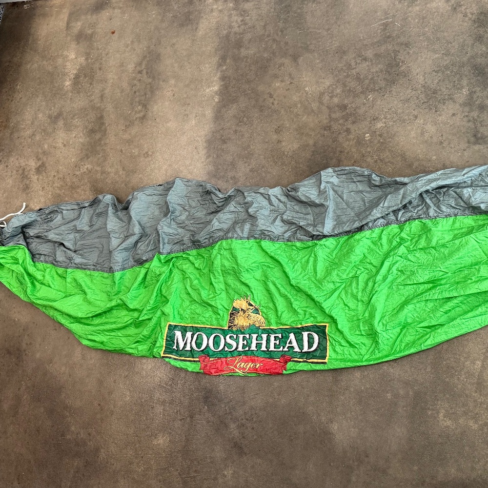 Moosehead Canadian Lager!  Promotional Logo nylon beer Hammock!  Great Shape!